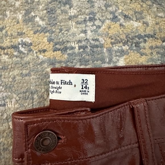 Brown Abercrombie and Fitch 90s straight leather pants - Picture 8 of 12
